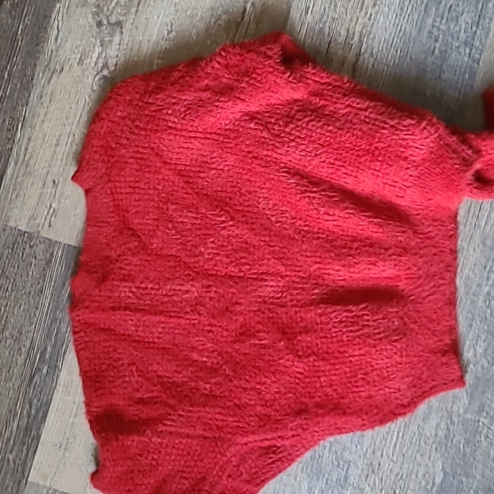 Sweater - Picture 3 of 4